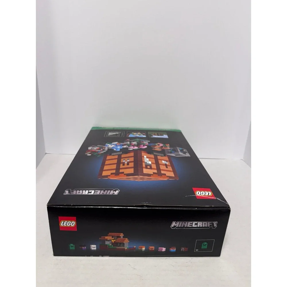 LEGO Minecraft Crafting Table Building Toy 21265 NEW